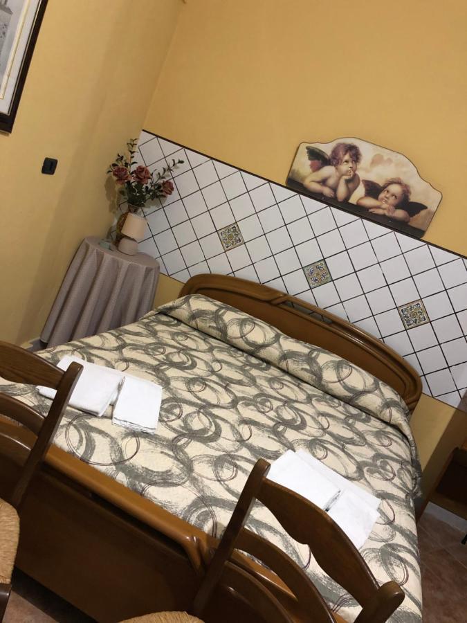 Bed And Breakfast Family Palazzo Stillitano Stilo Exterior foto